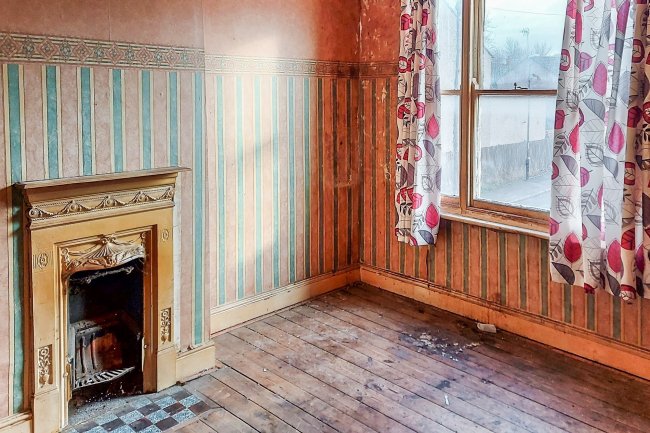 44 Grindle Road, Longford, Coventry, Warwickshire CV6 6BX 5