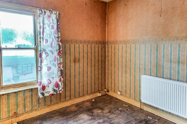 44 Grindle Road, Longford, Coventry, Warwickshire CV6 6BX 5