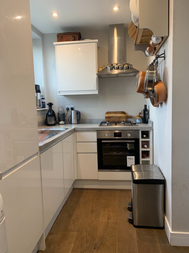 4a Ewell Road, Cheam Village, Surrey SM3 8BU 7