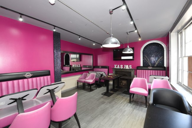 2 High Street, Canterbury, CT1 2JH 8