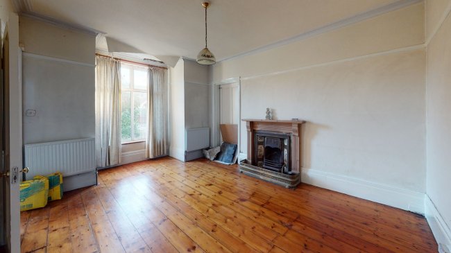 14 Chapel Road, Warlingham, Surrey CR6 9LH 10