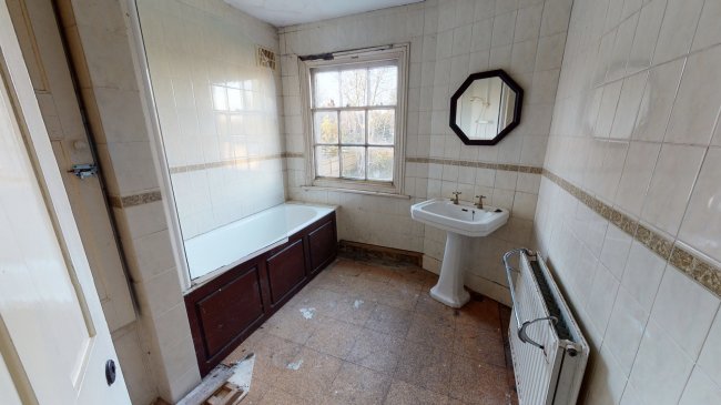 14 Chapel Road, Warlingham, Surrey CR6 9LH 10