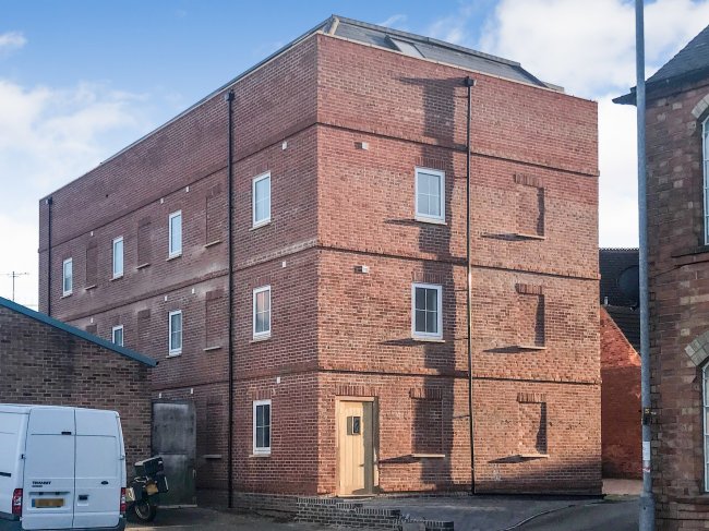 12 & 14 Cotes Yard, Barrack Row, Loughborough, Leicestershire LE11 1EU 1