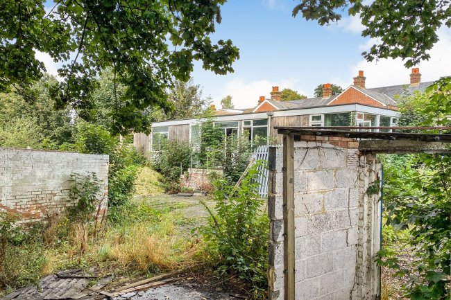 The Yard, Frances Road, Basingstoke, Hampshire, RG21 3DB 7