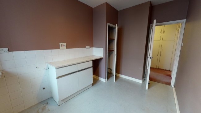 267D Milkwood Road, Herne Hill, London SE24 0JE
 7