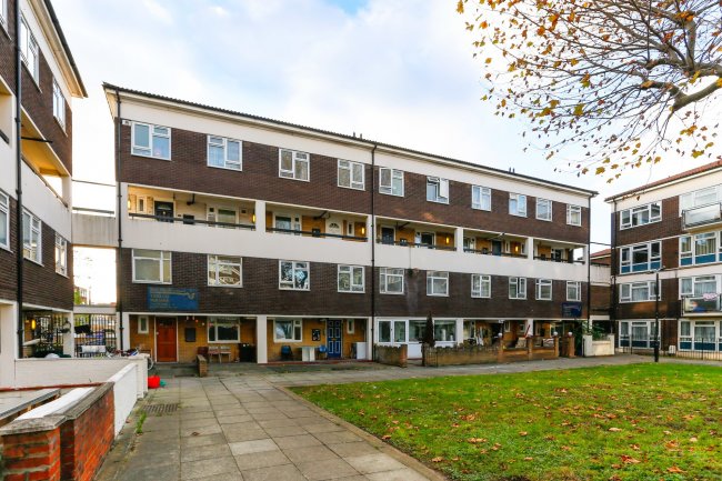 1 Trellis Square, Bow, London E3 2DR
 7