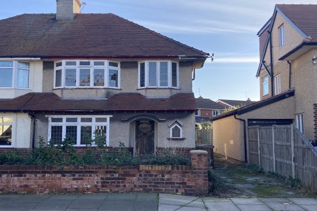 12 Barn Hey Crescent, Meol, Wirral, Cheshire, CH47 9RP
 6