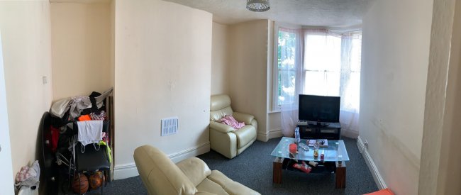 Flat 2, 8 Penshurst Road, Ramsgate, Kent, CT11 8EG
 2