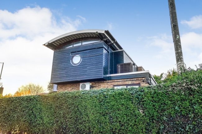 Bupa Dental Care, Forest Road, Binfield, Bracknell, Berkshire RG42 4HL
 2