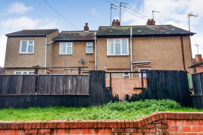 28 Morten Road, Colchester, Essex, CO1 1SF
 3