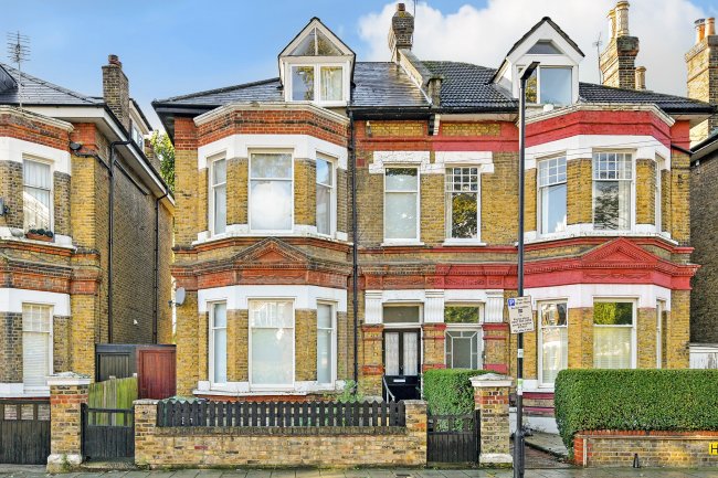 89 Tierney Road, Streatham Hill, London SW2 4QH
 6