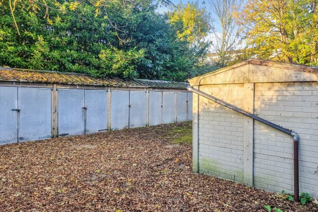 Garages rear of 12 Laurel Grove, Penge, London SE20 8QN
 3