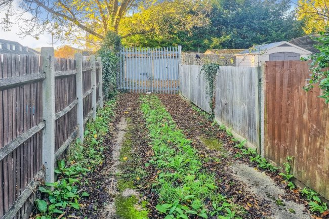 Garages rear of 12 Laurel Grove, Penge, London SE20 8QN
 3