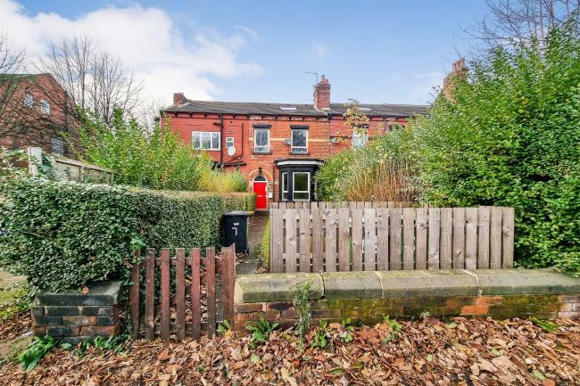 163 Roundhay Road, Leeds, West Yorkshire LS8 5AN
 8