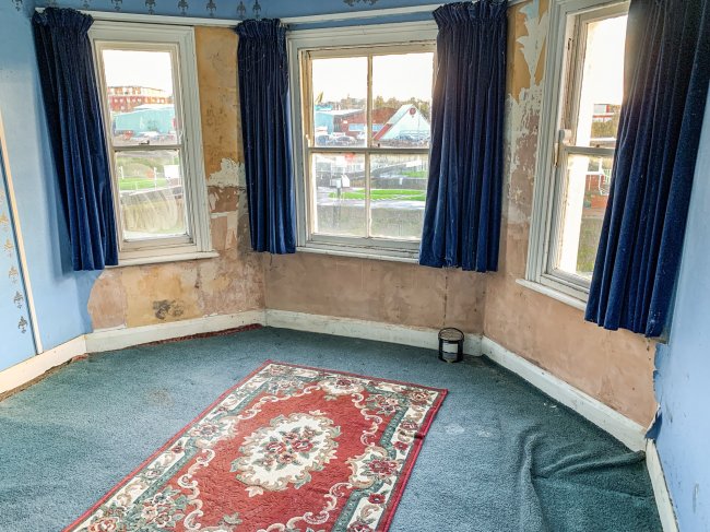 2 Lock Cottage, Diglis Dock Road, Worcester, Worcestershire WR5 3BS 
 7