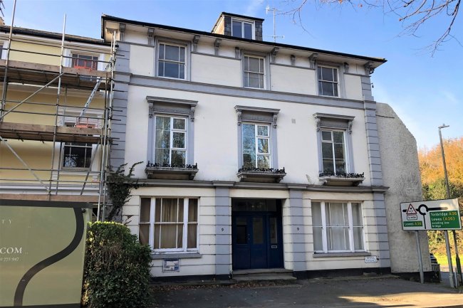 9 Nevill Terrace, Tunbridge Wells, Kent TN2 5QY 5