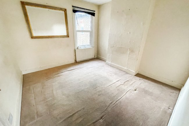 71/71A Marlow Road, Anerley, London, SE20 7YG
 10