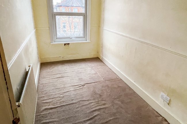 71/71A Marlow Road, Anerley, London, SE20 7YG
 10