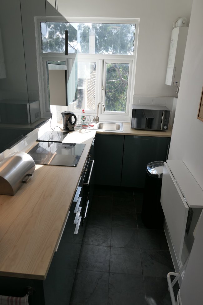 First Floor Flat, 106 Drakefell Road, Brockley, London SE14 5SQ 2