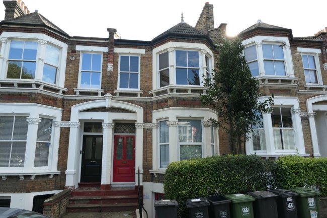 First Floor Flat, 106 Drakefell Road, Brockley, London SE14 5SQ 2