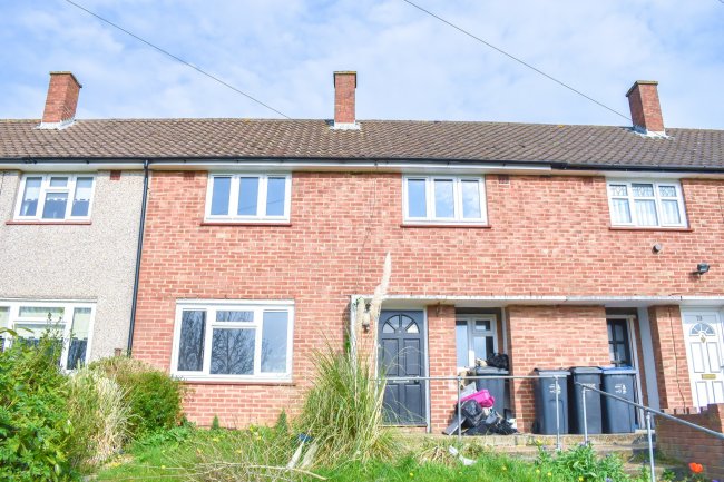 71 Godric Crescent, Croydon, Surrey CR0 0HX 7