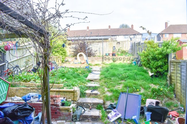 71 Godric Crescent, Croydon, Surrey CR0 0HX 7