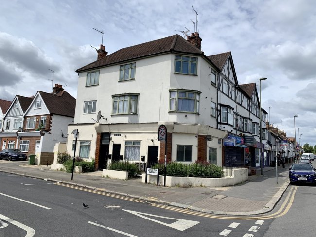 239-241 Burnt Oak Broadway, Edgware, Middlesex HA8 5ED 7