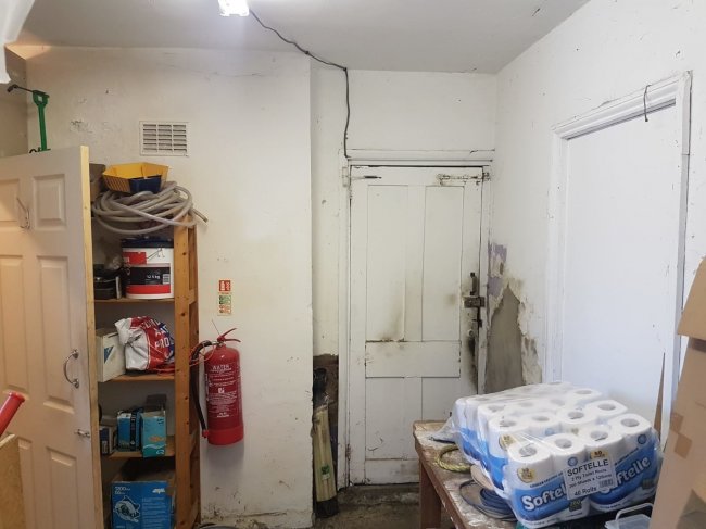 15 Mill Lane, Carshalton, Surrey SM5 2JY 2