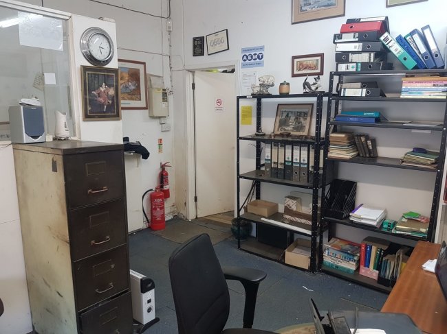 15 Mill Lane, Carshalton, Surrey SM5 2JY 2