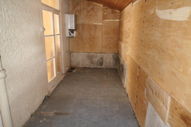 1 Avenue Road, Streatham, London SW16 4HJ 2