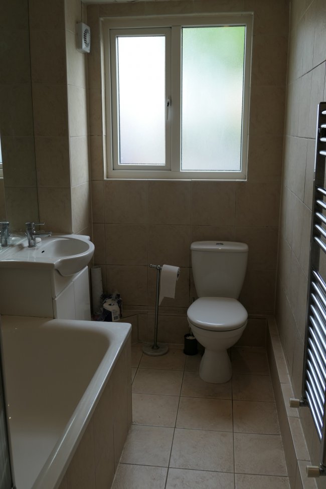 2 Park Farm Close, East Finchley, London N2 0PU
 6