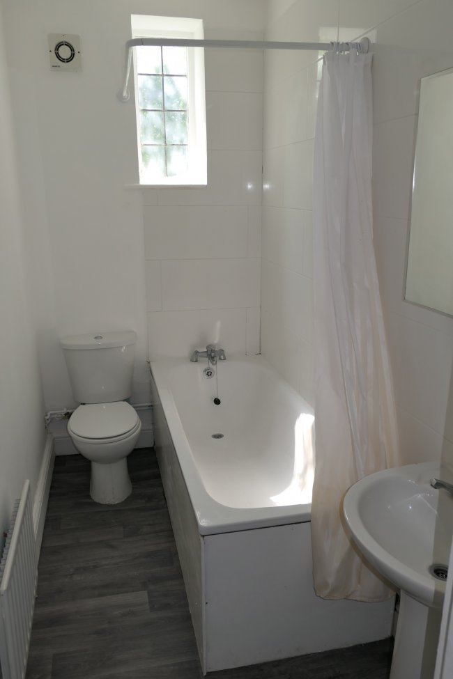 2D Rockbourne Road, Forest Hill,  London SE23 2DD 8