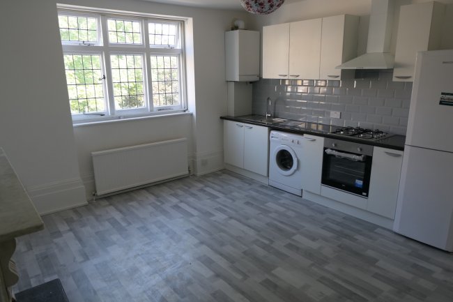 2D Rockbourne Road, Forest Hill,  London SE23 2DD 8