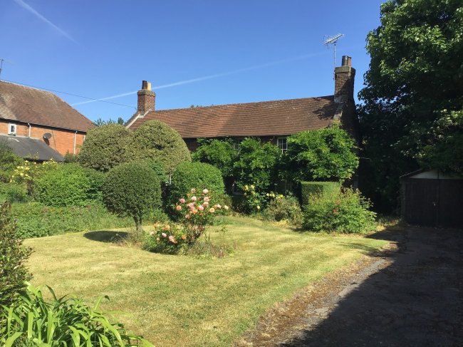 Moss Cottage, 338 Trowell Road, Wollaton, Nottingham, Nottinghamshire NG8 2DT 2