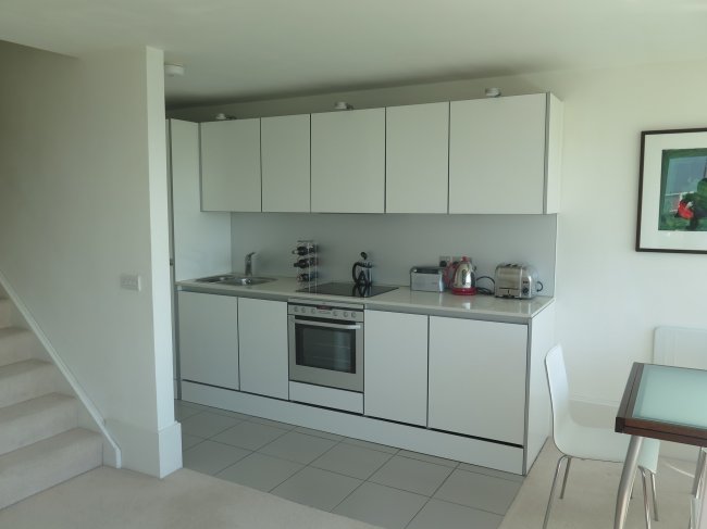 Flat 12.01 Aragon Tower, George Beard Road, Deptford, London SE8 3AJ 3