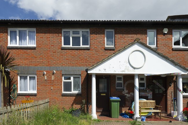 6 Courtlauld Close, Thamesmead, London SE28 8RH 10