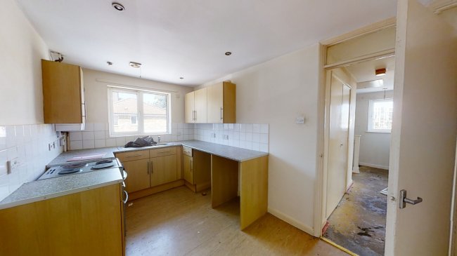 2 Mansion Close, Cowley Road, Stockwell, London SW9 8QJ 3
