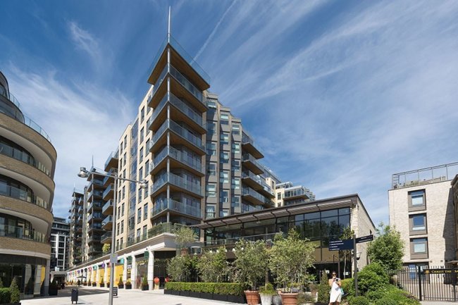 64 Vista House, Dickens Yard, Longfield Avenue, Ealing, London W5 2BT
 8