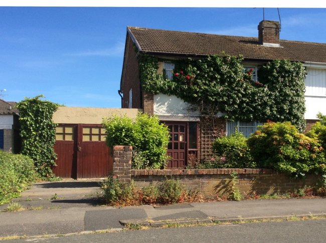 3 Malone Road, Woodley, Reading, Berkshire RG5 3NP 1