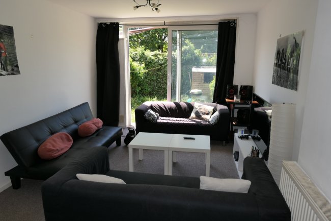 10 Valens House, Upper Tulse Hill, Streatham Hill, London SW2 2RX 3