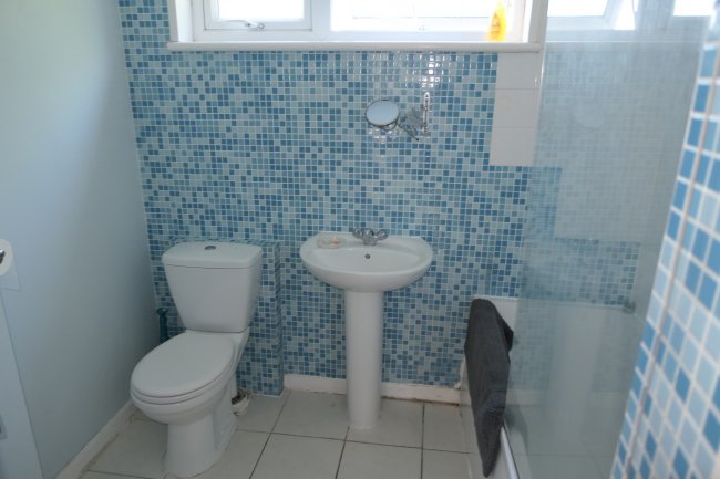 10 Valens House, Upper Tulse Hill, Streatham Hill, London SW2 2RX 3