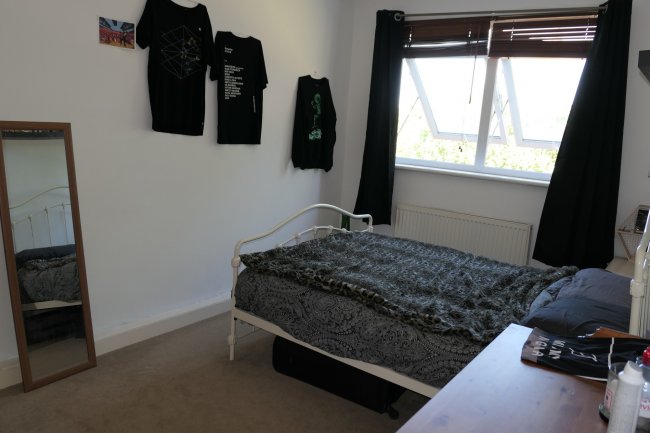 10 Valens House, Upper Tulse Hill, Streatham Hill, London SW2 2RX 3