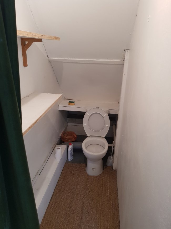 19 Russell Gardens Mews, West Kensington, London W14 8EU 1