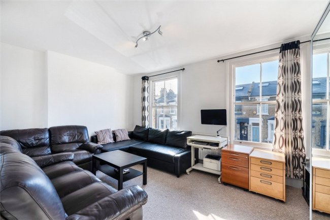 First Floor Flat, 81 Brackenbury Road, Hammersmith, London W6 0BQ 3