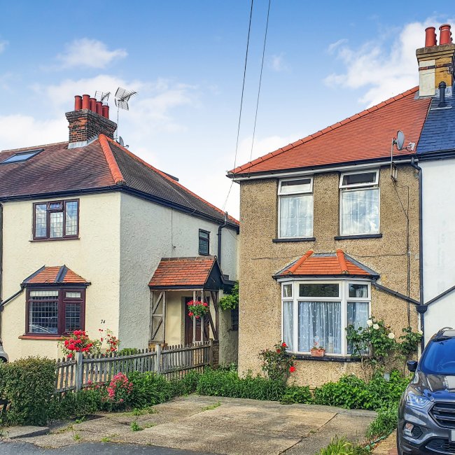 72 Old Nazeing Road, Broxbourne, Herfordshire EN10 6RL 9