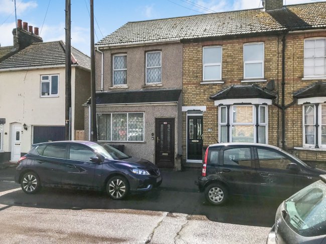 59 Sewardstone Street, Waltham Abbey, Hertfordshire EN9 1HZ 4