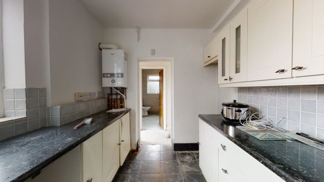 59 Sewardstone Street, Waltham Abbey, Hertfordshire EN9 1HZ 4