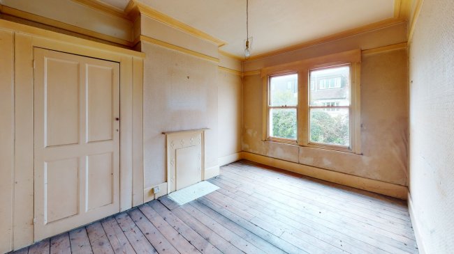 52 Tulsemere Road, Norwood, London SE27 9EJ 7