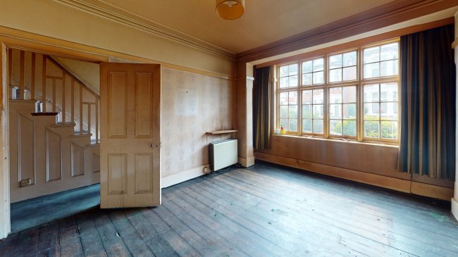 52 Tulsemere Road, Norwood, London SE27 9EJ 7