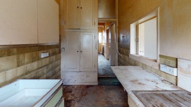 52 Tulsemere Road, Norwood, London SE27 9EJ 7